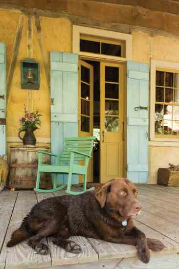
In the hot, humid South, shaded porches help keep homes comfortable.
